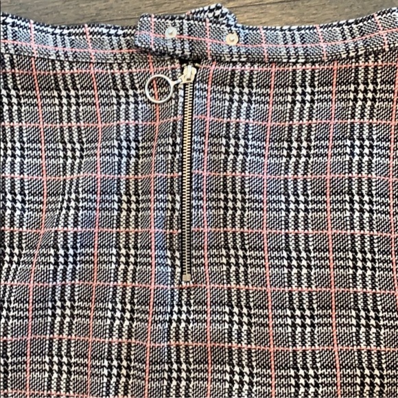 TOPSHOP checkered skirt - Picture 3 of 5